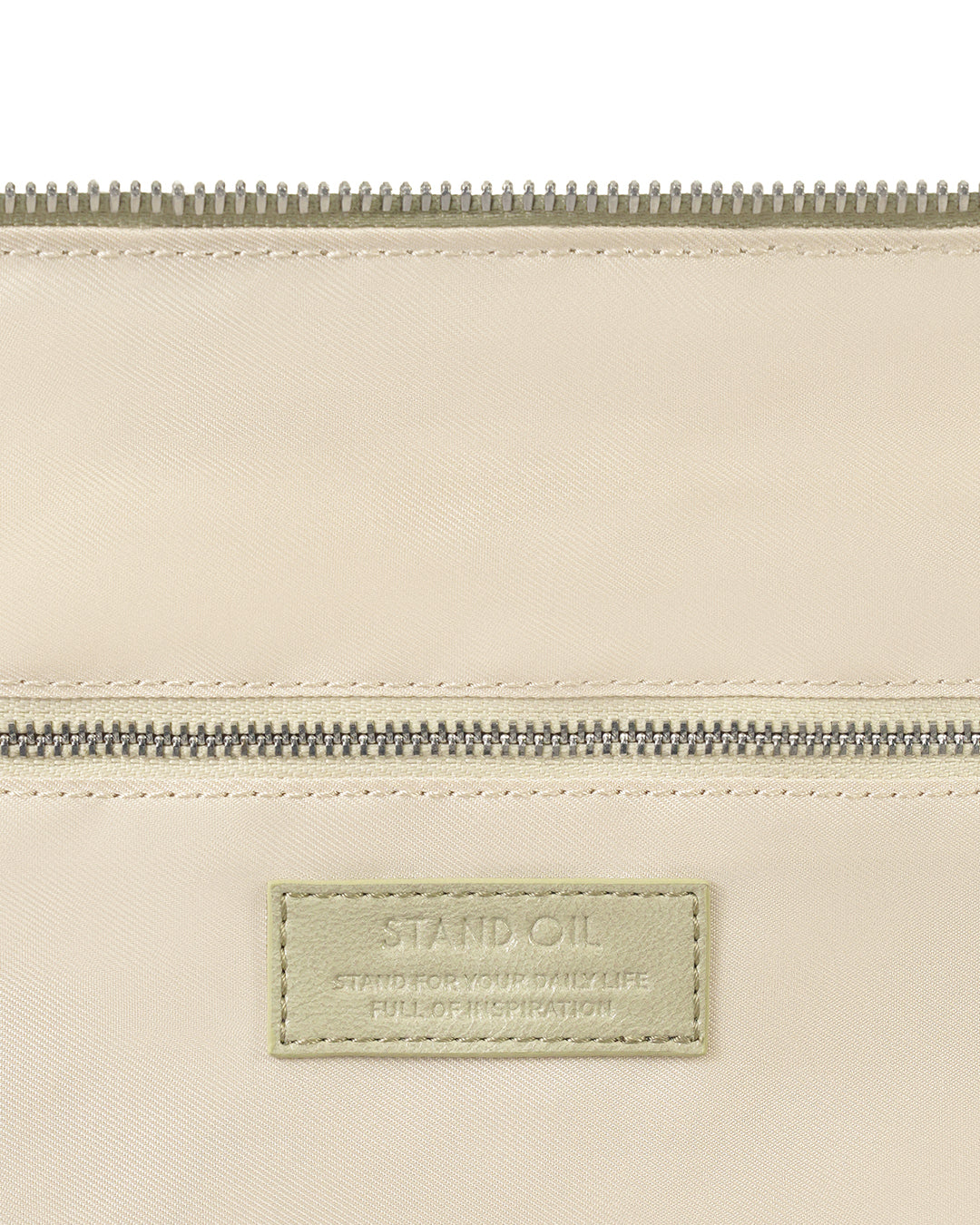 Tickle Bag · 腰帶扣垂墜包 / 橄欖綠