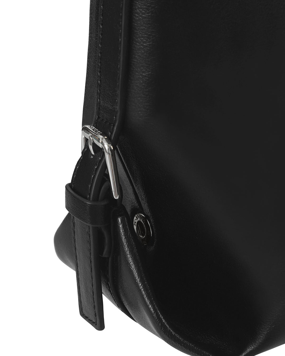 Mio Bucket Bag · 米歐水桶包 / 黑色