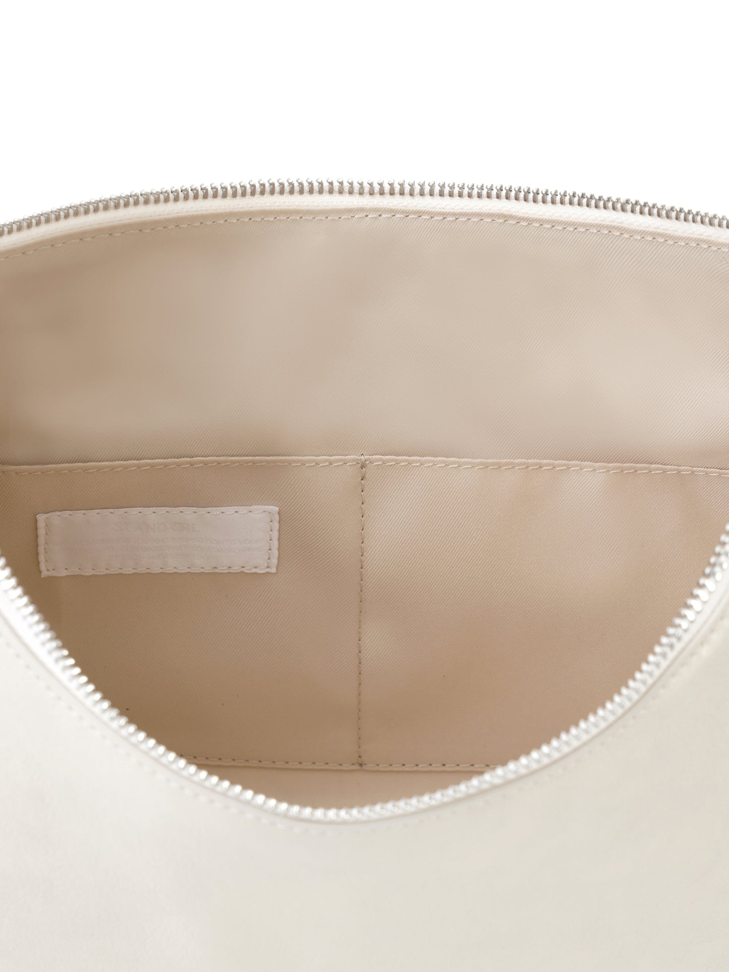 Plump Bag Large · 滿月包(大) / 奶油白